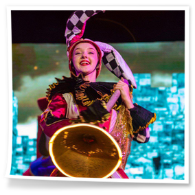 5 січня 2026 року відбулася 32-га заключна новорічна вистава «Зелений велетень» для маленьких харків’ян та їх батьків у безпечній локації.