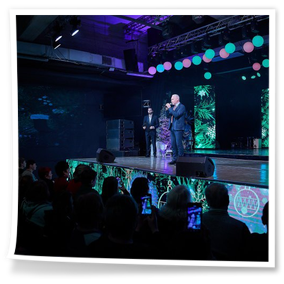 17-18 грудня 2025 року під патронатом Міського голови Ігоря Терехова відбулися концерти мистецьких колективів міста Харкова з нагоди Новорічних свят для працівників комунальних підприємств, закладів охорони здоров’я, освіти, соціальної сфери, районних адміністрацій і структурних підрозділів міськради.